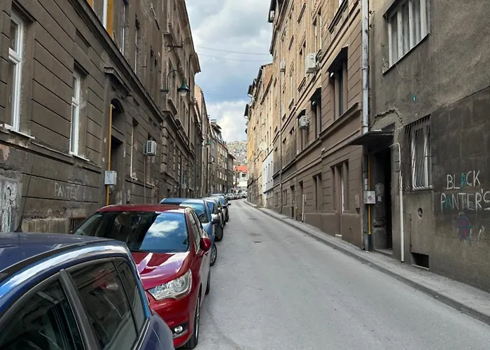 Nice 5 Apartments